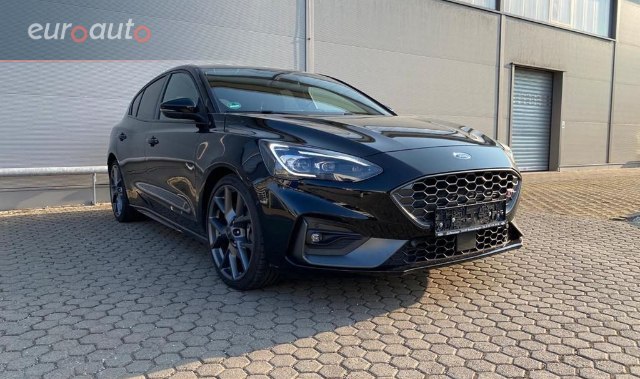 Ford Focus ST 2.3 EcoBoost, 206kW, M, 5d.