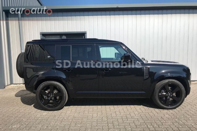 Land Rover Defender 110 SE D300 AWD, 221kW, A8, 5d.